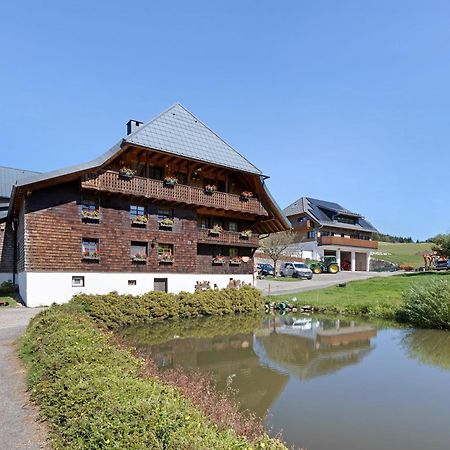 Kapellenhof Ferienwohnungen Triberg im Schwarzwald Exterior photo